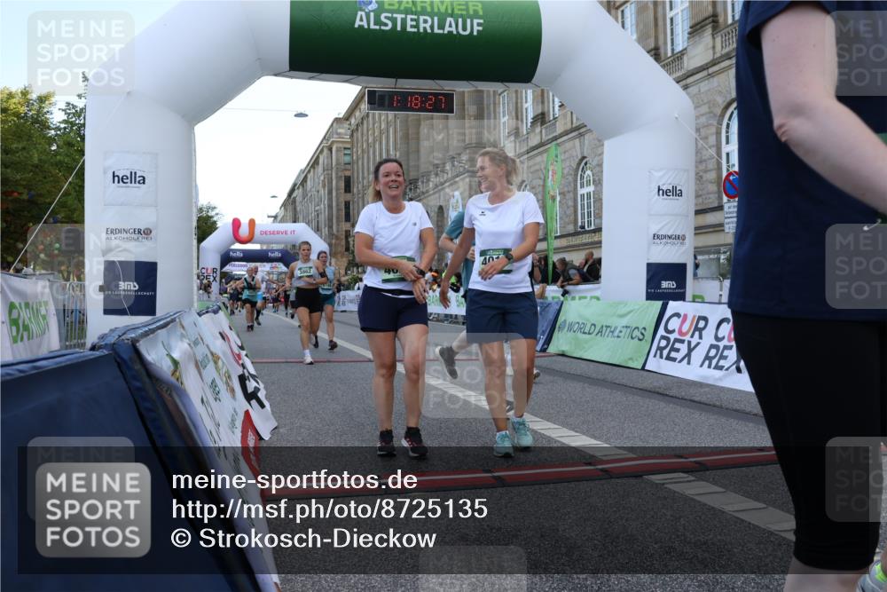 07.09.2025 - BARMER Alsterlauf Strokosch-Dieckow http://msf.ph/oto/8725135 07.09.2025 10:18:26 Ziel 2821, 2901, 3052, 3194, 3723, 3862, 3881, 4019, 4025, 4130, 4148, 4200, 4270, 5033, 5168, 5464, 5465, 8149 meine-sportfotos.de
