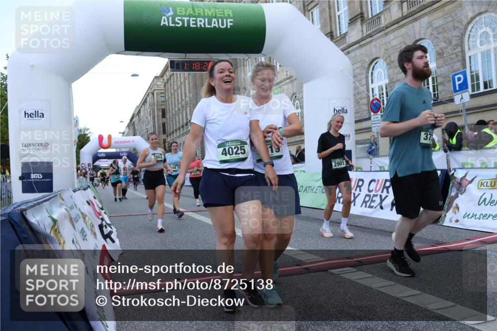 07.09.2025 - BARMER Alsterlauf Strokosch-Dieckow http://msf.ph/oto/8725138 07.09.2025 10:18:27 Ziel 2821, 2901, 3052, 3194, 3723, 3862, 3881, 3993, 4019, 4025, 4200, 4802, 5033, 5168, 5464, 5465, 8119, 8149 meine-sportfotos.de