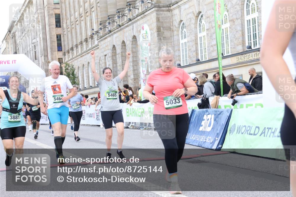 07.09.2025 - BARMER Alsterlauf Strokosch-Dieckow http://msf.ph/oto/8725144 07.09.2025 10:18:29 Ziel 2821, 2901, 3000, 3052, 3194, 3199, 3200, 3435, 3723, 3862, 3881, 3993, 4200, 4802, 5033, 5168, 5464, 5465, 8119, 8149 meine-sportfotos.de