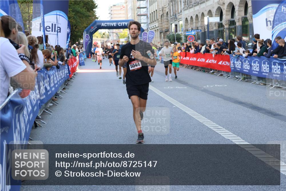 07.09.2025 - BARMER Alsterlauf Strokosch-Dieckow http://msf.ph/oto/8725147 07.09.2025 09:47:06 Ziel 3484, 3555, 4010, 4068, 4196, 4212, 4408, 4524, 4978, 5296, 5538, 5775, 5941, 6294, 6298, 6321, 8161, 8339, 8368, 8454 meine-sportfotos.de