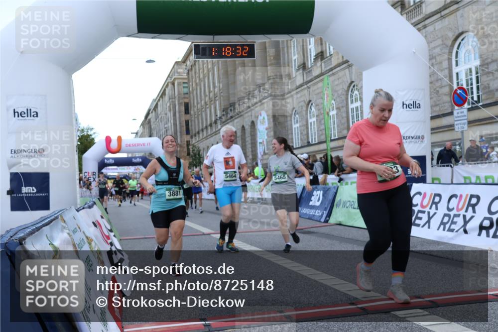 07.09.2025 - BARMER Alsterlauf Strokosch-Dieckow http://msf.ph/oto/8725148 07.09.2025 10:18:30 Ziel 2493, 2821, 2901, 3000, 3052, 3194, 3199, 3200, 3435, 3723, 3862, 3881, 3993, 4802, 5033, 5168, 5464, 5465, 8119, 8149, 8326 meine-sportfotos.de