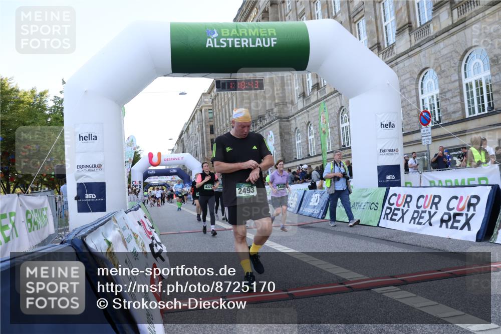 07.09.2025 - BARMER Alsterlauf Strokosch-Dieckow http://msf.ph/oto/8725170 07.09.2025 10:18:42 Ziel 2493, 3724, 4293, 4322, 4404, 4818, 5994, 8326 meine-sportfotos.de