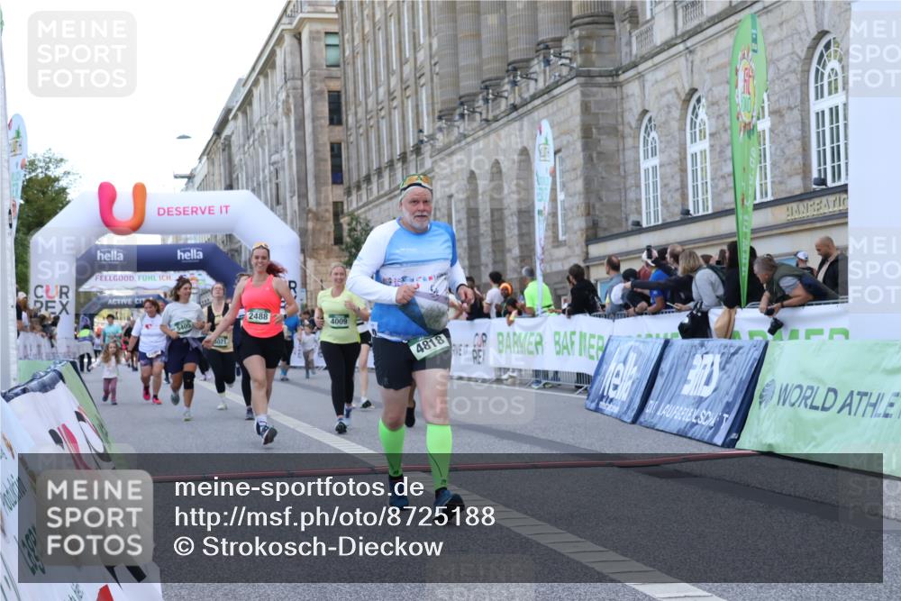 07.09.2025 - BARMER Alsterlauf Strokosch-Dieckow http://msf.ph/oto/8725188 07.09.2025 10:18:48 Ziel 2488, 2571, 3021, 3724, 4009, 4293, 4818, 5403, 5405, 5994, 8186 meine-sportfotos.de