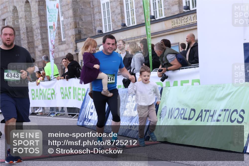 07.09.2025 - BARMER Alsterlauf Strokosch-Dieckow http://msf.ph/oto/8725212 07.09.2025 10:18:56 Ziel 2255, 2286, 2571, 2715, 3021, 3138, 3139, 3499, 4343, 4661, 5403, 5405, 8186, 8214 meine-sportfotos.de
