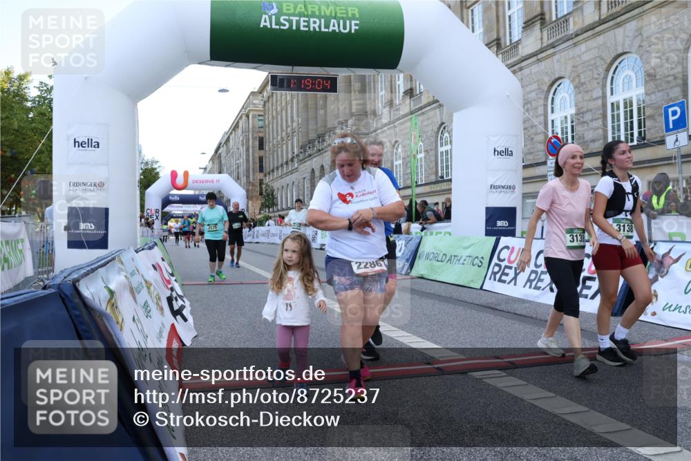 07.09.2025 - BARMER Alsterlauf Strokosch-Dieckow http://msf.ph/oto/8725237 07.09.2025 10:19:03 Ziel 2255, 2575, 2715, 3138, 3139, 3499, 4724 meine-sportfotos.de