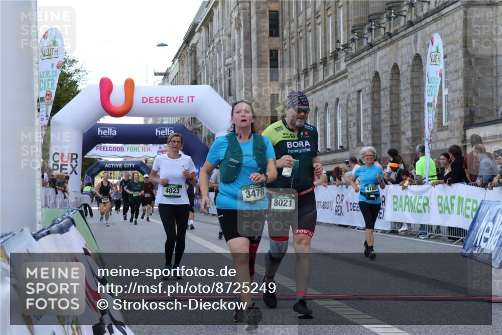 07.09.2025 - BARMER Alsterlauf Strokosch-Dieckow http://msf.ph/oto/8725249 07.09.2025 10:19:13 Ziel 2099, 2267, 2554, 3084, 3478, 4023, 4780, 8021, 8063 meine-sportfotos.de