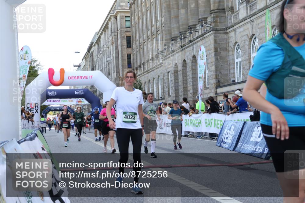 07.09.2025 - BARMER Alsterlauf Strokosch-Dieckow http://msf.ph/oto/8725256 07.09.2025 10:19:16 Ziel 2099, 2267, 2554, 2625, 3084, 3092, 3478, 4023, 4071, 4780, 8021, 8063 meine-sportfotos.de