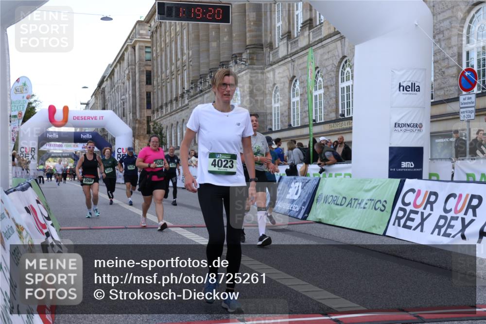 07.09.2025 - BARMER Alsterlauf Strokosch-Dieckow http://msf.ph/oto/8725261 07.09.2025 10:19:18 Ziel 2267, 2554, 2625, 3084, 3092, 4023, 4071, 4780, 8021, 8063 meine-sportfotos.de