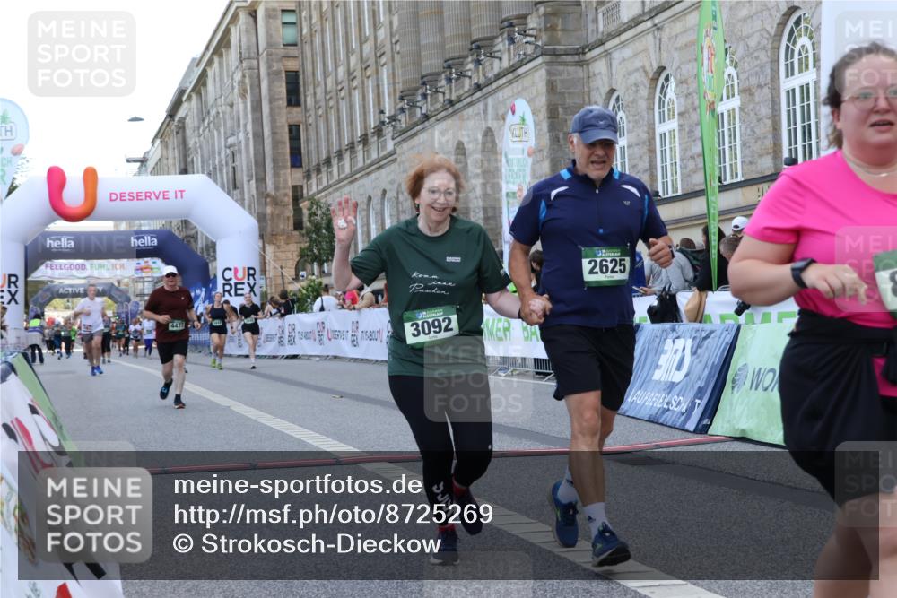 07.09.2025 - BARMER Alsterlauf Strokosch-Dieckow http://msf.ph/oto/8725269 07.09.2025 10:19:22 Ziel 2063, 2267, 2554, 2625, 3084, 3092, 4071, 4477, 8063 meine-sportfotos.de