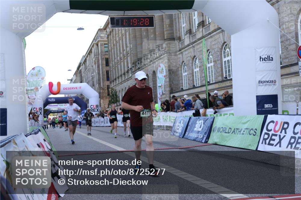 07.09.2025 - BARMER Alsterlauf Strokosch-Dieckow http://msf.ph/oto/8725277 07.09.2025 10:19:27 Ziel 2063, 3143, 3848, 3849, 4477 meine-sportfotos.de