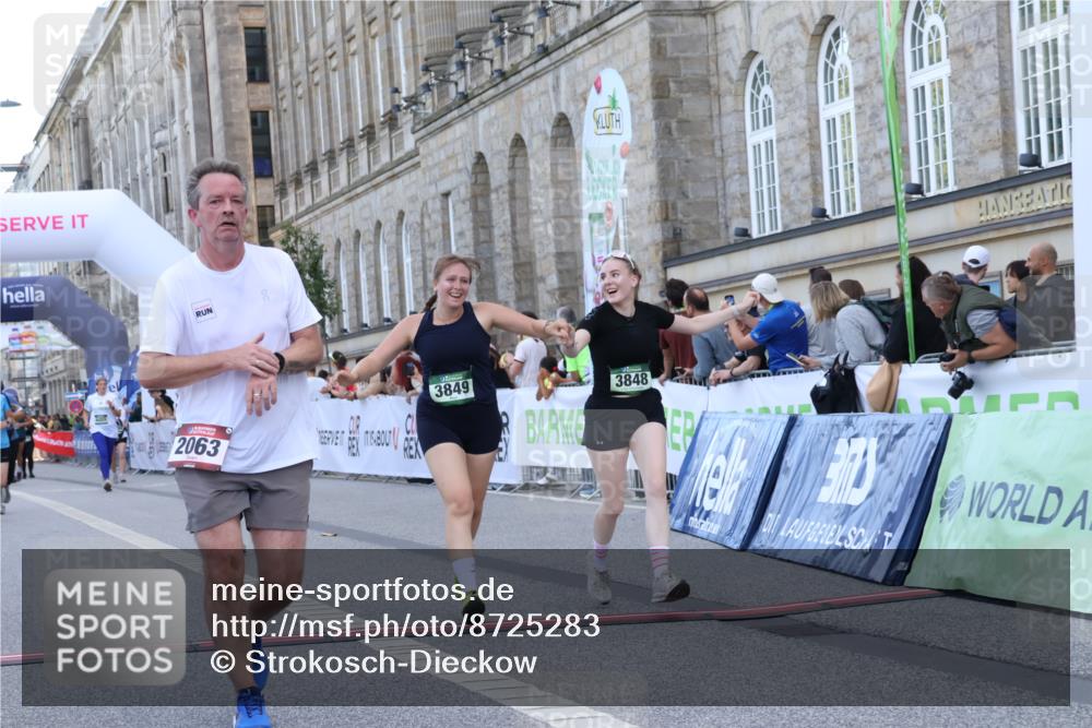 07.09.2025 - BARMER Alsterlauf Strokosch-Dieckow http://msf.ph/oto/8725283 07.09.2025 10:19:29 Ziel 2063, 3143, 3848, 3849, 4477, 4869 meine-sportfotos.de