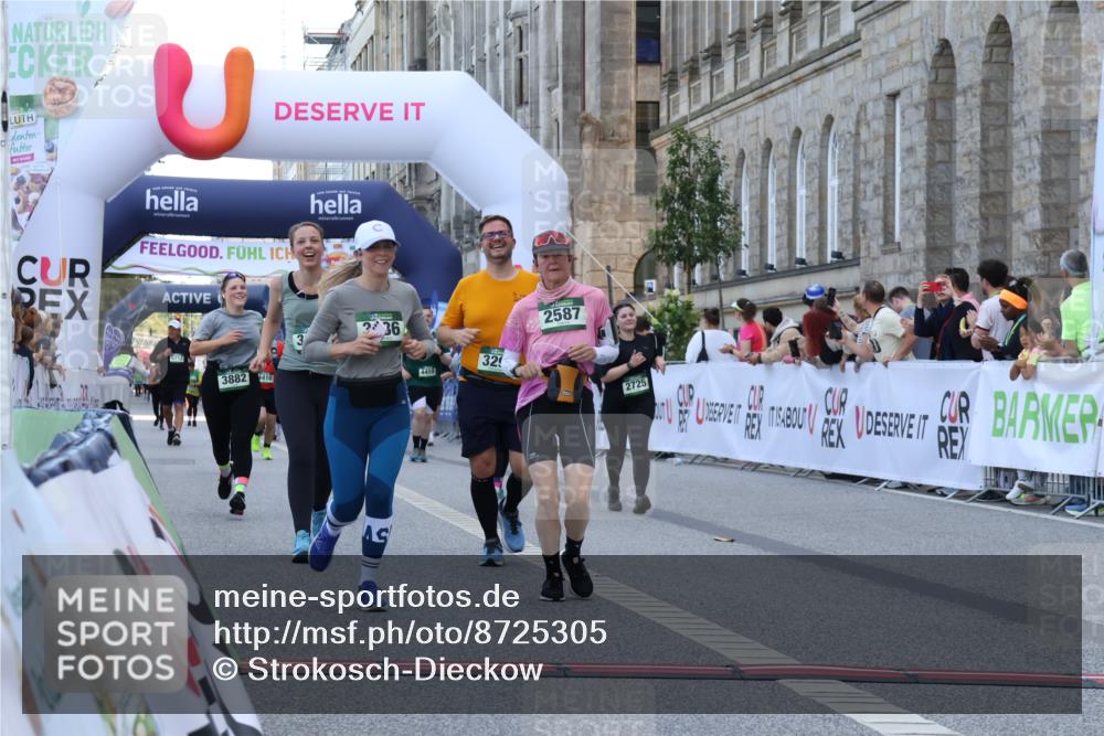 07.09.2025 - BARMER Alsterlauf Strokosch-Dieckow http://msf.ph/oto/8725305 07.09.2025 10:19:42 Ziel 2189, 2219, 2587, 2725, 3186, 3291, 3292, 3882, 4207, 4284, 5622, 5706, 6055 meine-sportfotos.de
