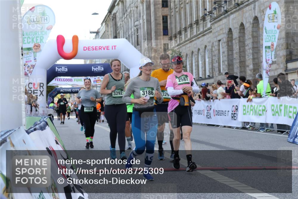 07.09.2025 - BARMER Alsterlauf Strokosch-Dieckow http://msf.ph/oto/8725309 07.09.2025 10:19:44 Ziel 2189, 2587, 2725, 3186, 3291, 3292, 3882, 4207, 4284, 4410, 4438, 4459, 5622, 5706, 6055 meine-sportfotos.de