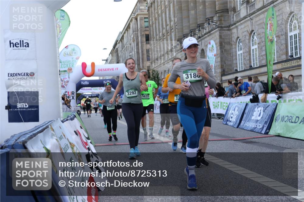 07.09.2025 - BARMER Alsterlauf Strokosch-Dieckow http://msf.ph/oto/8725313 07.09.2025 10:19:46 Ziel 2189, 2587, 2725, 3186, 3291, 3292, 3882, 4207, 4284, 4410, 4438, 4459, 5622, 5706 meine-sportfotos.de