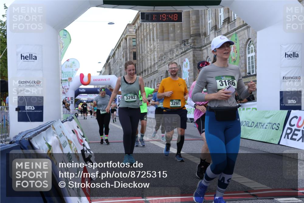07.09.2025 - BARMER Alsterlauf Strokosch-Dieckow http://msf.ph/oto/8725315 07.09.2025 10:19:46 Ziel 2189, 2587, 2725, 3186, 3291, 3292, 3882, 4207, 4284, 4410, 4438, 4459, 5622, 5706 meine-sportfotos.de