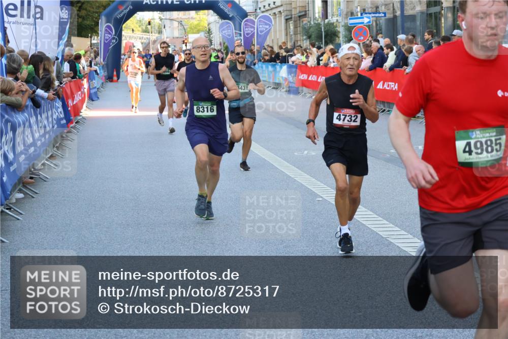 07.09.2025 - BARMER Alsterlauf Strokosch-Dieckow http://msf.ph/oto/8725317 07.09.2025 09:46:44 Ziel 2335, 2748, 4250, 4385, 4403, 4679, 4754, 4762, 4784, 4821, 4909, 5248, 5322, 5644, 5970, 6043, 6096, 8168, 8203, 8248 meine-sportfotos.de