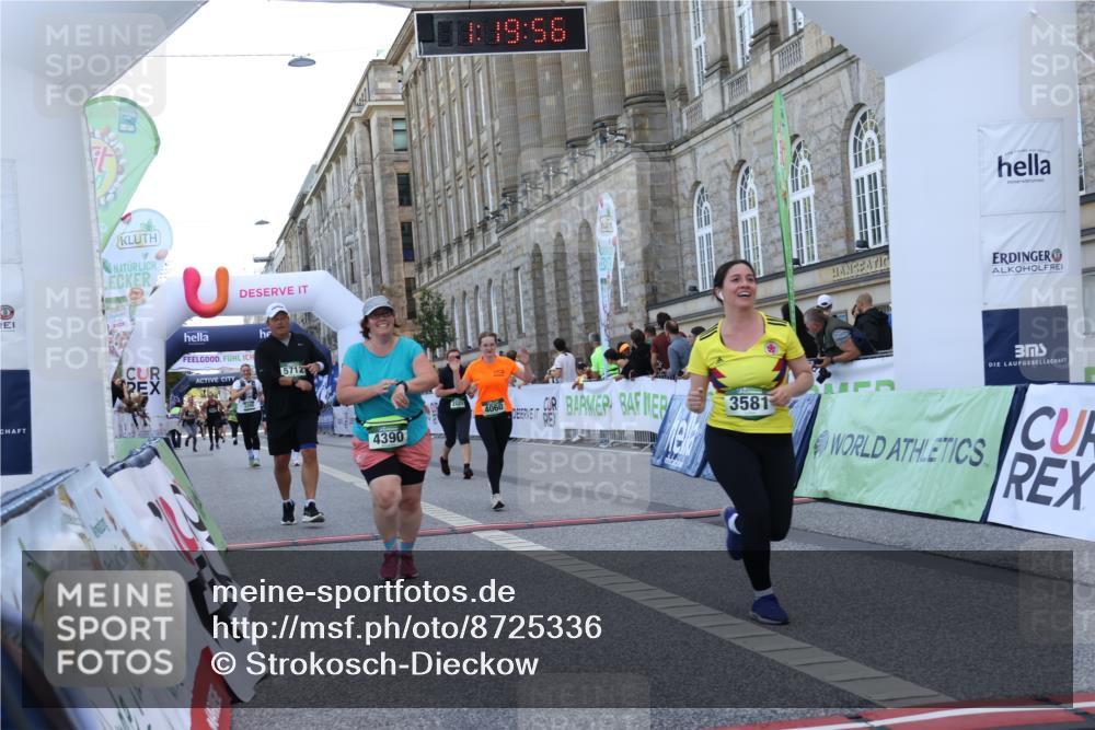 07.09.2025 - BARMER Alsterlauf Strokosch-Dieckow http://msf.ph/oto/8725336 07.09.2025 10:19:55 Ziel 2024, 3399, 3400, 3581, 4060, 4390, 4410, 4438, 4459, 5325, 5712, 6003 meine-sportfotos.de