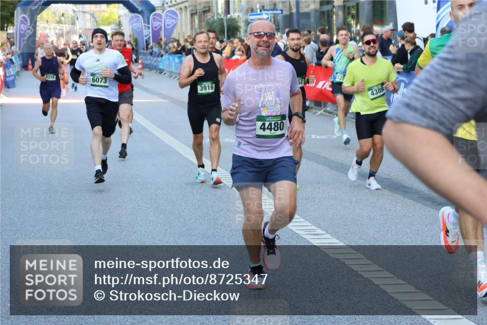 07.09.2025 - BARMER Alsterlauf Strokosch-Dieckow http://msf.ph/oto/8725347 07.09.2025 09:46:40 Ziel 2117, 2335, 2541, 2748, 2777, 4216, 4250, 4385, 4403, 4679, 4754, 4762, 4784, 4821, 4909, 5248, 5322, 5644, 5970, 6096, 8203, 8449 meine-sportfotos.de