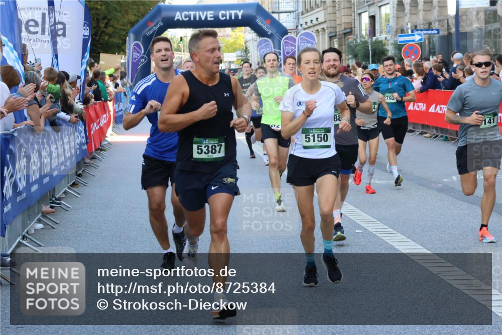 07.09.2025 - BARMER Alsterlauf Strokosch-Dieckow http://msf.ph/oto/8725384 07.09.2025 09:46:24 Ziel 2117, 2335, 2381, 2487, 2541, 2777, 3412, 3790, 3942, 4216, 4354, 4385, 4527, 4651, 4732, 4866, 4985, 5340, 5768, 6030, 6073, 6237, 8316, 8431, 8449 meine-sportfotos.de