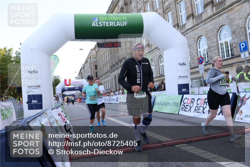 07.09.2025 - BARMER Alsterlauf Strokosch-Dieckow http://msf.ph/oto/8725405 07.09.2025 10:20:36 Ziel 2525, 2980, 3595, 4145, 4393, 5138, 5256, 6044 meine-sportfotos.de