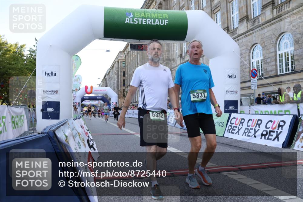 07.09.2025 - BARMER Alsterlauf Strokosch-Dieckow http://msf.ph/oto/8725440 07.09.2025 10:20:56 Ziel 2928, 2983, 4901, 5331, 5332 meine-sportfotos.de