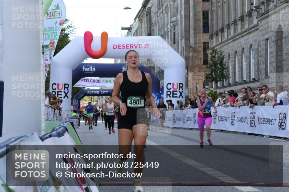 07.09.2025 - BARMER Alsterlauf Strokosch-Dieckow http://msf.ph/oto/8725449 07.09.2025 10:21:02 Ziel 2928, 2983, 4414, 4774, 4901 meine-sportfotos.de