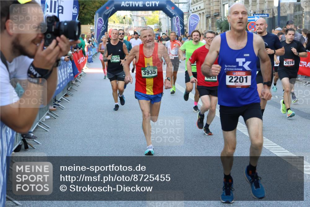 07.09.2025 - BARMER Alsterlauf Strokosch-Dieckow http://msf.ph/oto/8725455 07.09.2025 09:46:11 Ziel 2357, 2381, 2676, 2792, 2953, 3276, 3916, 4131, 4354, 4389, 4480, 4527, 4651, 4732, 4866, 4927, 4985, 5123, 5141, 5584, 5724, 5729, 6011, 6073, 6166, 6286, 8011, 8191, 8316, 8431, 8470 meine-sportfotos.de