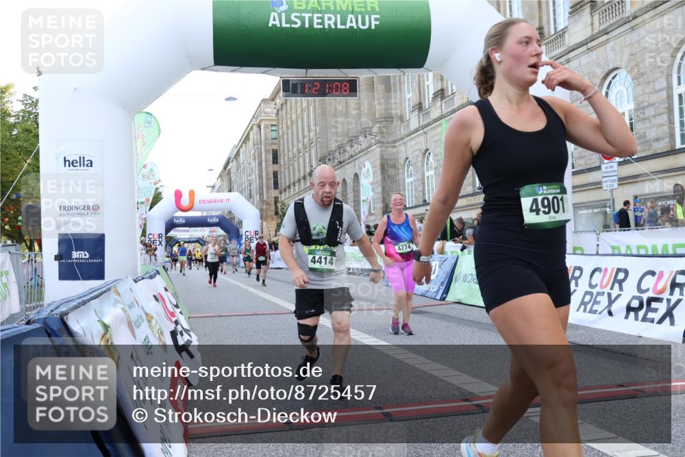 07.09.2025 - BARMER Alsterlauf Strokosch-Dieckow http://msf.ph/oto/8725457 07.09.2025 10:21:06 Ziel 3216, 3297, 3672, 4414, 4774, 4901 meine-sportfotos.de