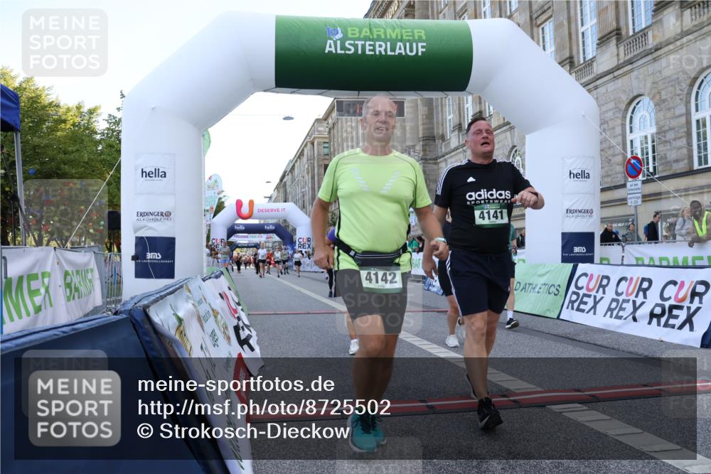 07.09.2025 - BARMER Alsterlauf Strokosch-Dieckow http://msf.ph/oto/8725502 07.09.2025 10:21:28 Ziel 2685, 2686, 2861, 2862, 2977, 3777, 4003, 4011, 4141, 4142, 4206, 4564 meine-sportfotos.de