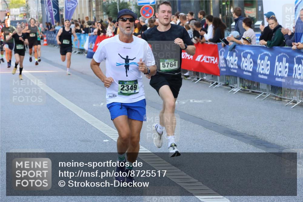 07.09.2025 - BARMER Alsterlauf Strokosch-Dieckow http://msf.ph/oto/8725517 07.09.2025 09:45:54 Ziel 2078, 2178, 2201, 2258, 2357, 2404, 2546, 2676, 2721, 2792, 2935, 3146, 3727, 3788, 3874, 4134, 4224, 4274, 4281, 4357, 4358, 4484, 4865, 5141, 5150, 5294, 5373, 5387, 5451, 5724, 5729, 5734, 5798, 5963, 6067, 6072, 6166, 6229, 8191, 8236, 8347, 8411 meine-sportfotos.de