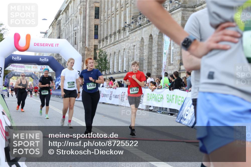 07.09.2025 - BARMER Alsterlauf Strokosch-Dieckow http://msf.ph/oto/8725522 07.09.2025 10:21:38 Ziel 3777, 4206, 4564, 4656, 4919, 5019, 5594, 5846, 5848, 8031 meine-sportfotos.de
