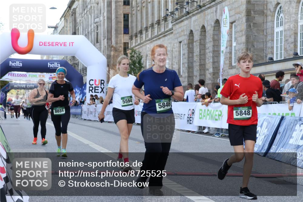 07.09.2025 - BARMER Alsterlauf Strokosch-Dieckow http://msf.ph/oto/8725525 07.09.2025 10:21:40 Ziel 4206, 4316, 4656, 4919, 5019, 5594, 5846, 5848, 8031 meine-sportfotos.de
