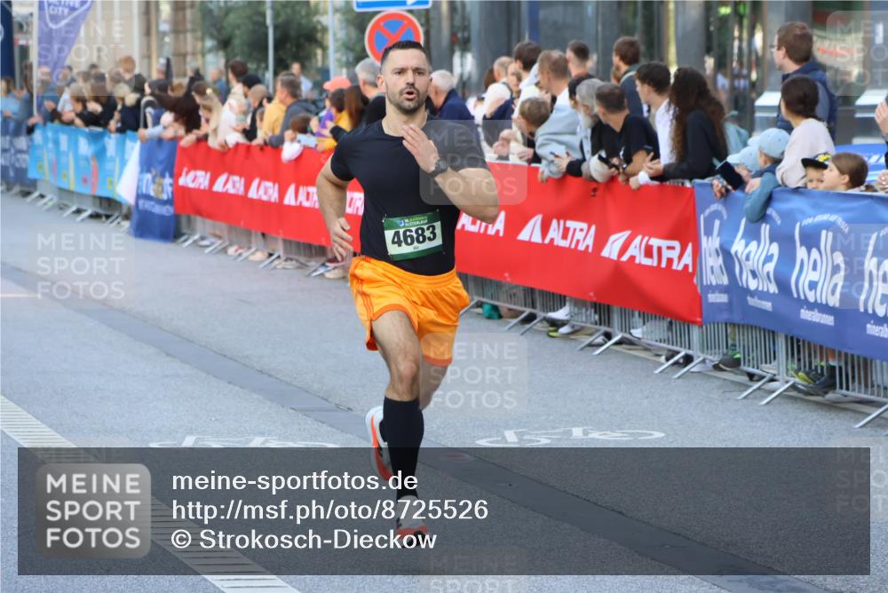 07.09.2025 - BARMER Alsterlauf Strokosch-Dieckow http://msf.ph/oto/8725526 07.09.2025 09:45:48 Ziel 2078, 2201, 2258, 2546, 2601, 2627, 2721, 2935, 3146, 3160, 3727, 3874, 3935, 4134, 4224, 4274, 4281, 4357, 4358, 4865, 4890, 5150, 5178, 5184, 5294, 5373, 5387, 5451, 5591, 5734, 5798, 5963, 6067, 6072, 6229, 8236, 8347, 8411 meine-sportfotos.de