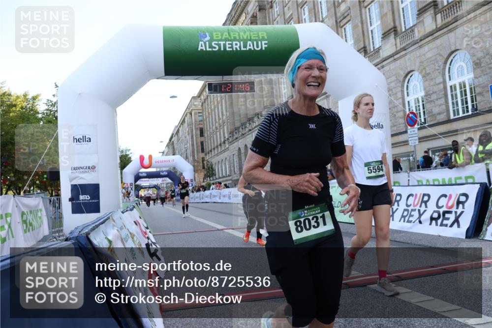 07.09.2025 - BARMER Alsterlauf Strokosch-Dieckow http://msf.ph/oto/8725536 07.09.2025 10:21:44 Ziel 4316, 4656, 5594, 5846, 5848, 8031 meine-sportfotos.de