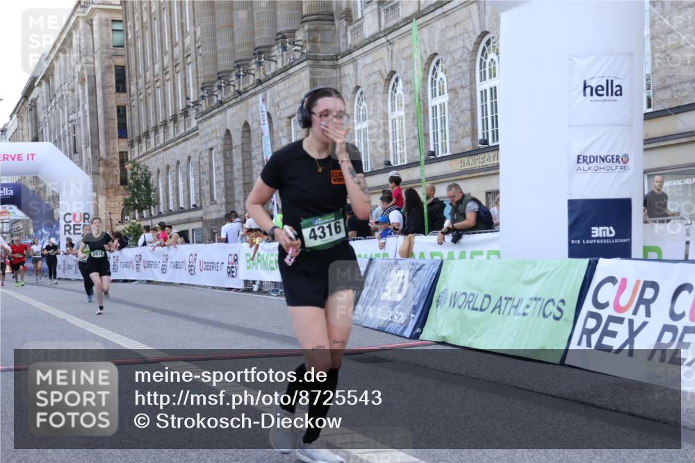 07.09.2025 - BARMER Alsterlauf Strokosch-Dieckow http://msf.ph/oto/8725543 07.09.2025 10:21:48 Ziel 2241, 4316, 4656, 5224, 5916 meine-sportfotos.de