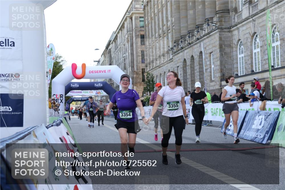 07.09.2025 - BARMER Alsterlauf Strokosch-Dieckow http://msf.ph/oto/8725562 07.09.2025 10:22:00 Ziel 2090, 3354, 3355, 3965, 3994, 4167, 4233, 4234, 5233, 5623, 5625 meine-sportfotos.de