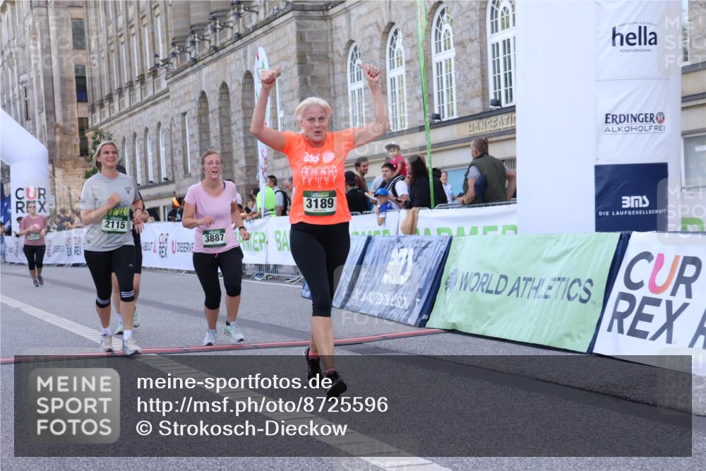 07.09.2025 - BARMER Alsterlauf Strokosch-Dieckow http://msf.ph/oto/8725596 07.09.2025 10:22:16 Ziel 2115, 3183, 3189, 3227, 3547, 3635, 3887, 4029 meine-sportfotos.de