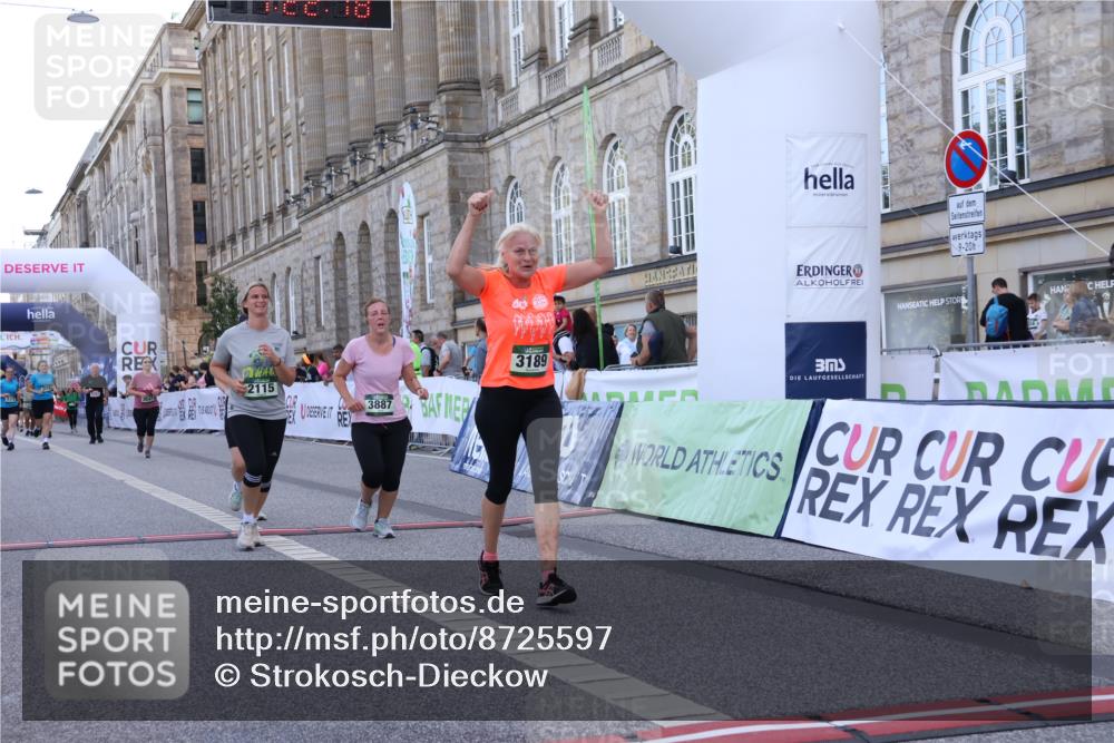 07.09.2025 - BARMER Alsterlauf Strokosch-Dieckow http://msf.ph/oto/8725597 07.09.2025 10:22:16 Ziel 2115, 3183, 3189, 3227, 3547, 3635, 3887, 4029 meine-sportfotos.de
