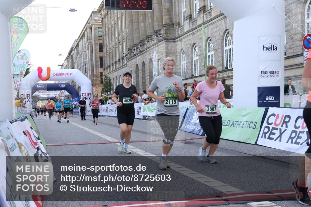 07.09.2025 - BARMER Alsterlauf Strokosch-Dieckow http://msf.ph/oto/8725603 07.09.2025 10:22:18 Ziel 2115, 2281, 3183, 3189, 3227, 3312, 3313, 3547, 3635, 3887, 4029 meine-sportfotos.de