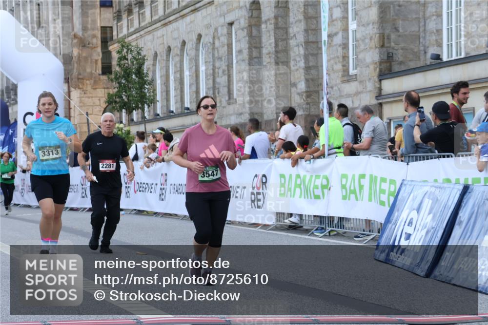 07.09.2025 - BARMER Alsterlauf Strokosch-Dieckow http://msf.ph/oto/8725610 07.09.2025 10:22:21 Ziel 2115, 2281, 3312, 3313, 3547, 3887, 4029, 5959 meine-sportfotos.de