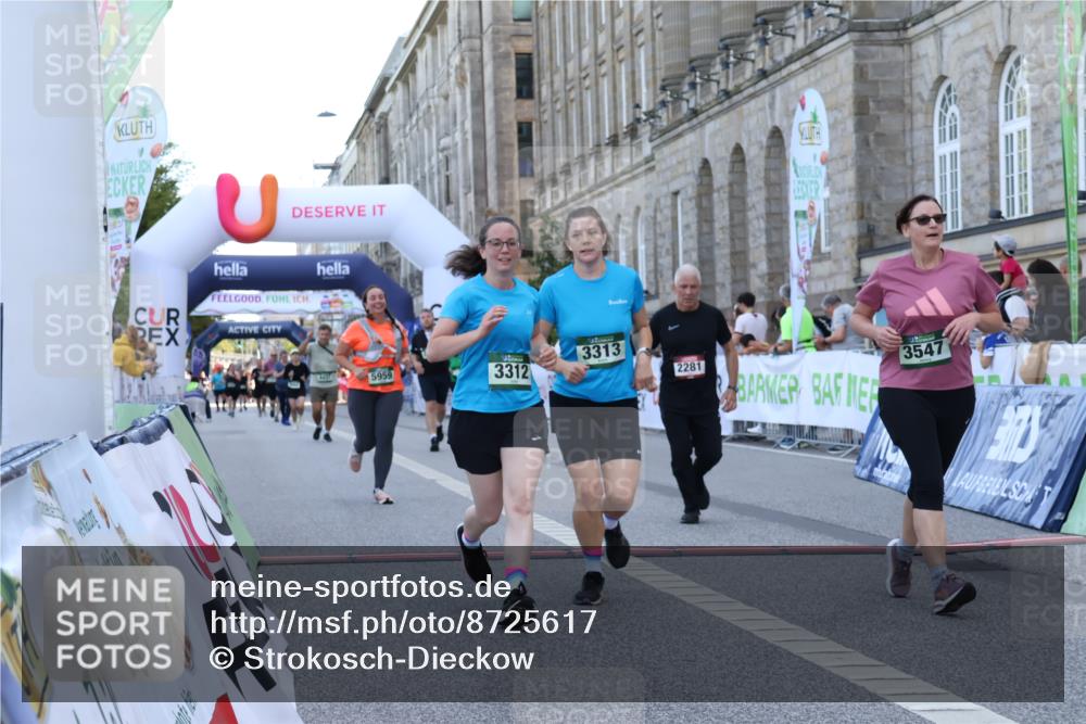 07.09.2025 - BARMER Alsterlauf Strokosch-Dieckow http://msf.ph/oto/8725617 07.09.2025 10:22:24 Ziel 2281, 2706, 3312, 3313, 3547, 5959 meine-sportfotos.de
