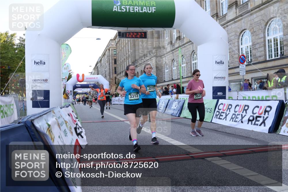 07.09.2025 - BARMER Alsterlauf Strokosch-Dieckow http://msf.ph/oto/8725620 07.09.2025 10:22:25 Ziel 2281, 2706, 3312, 3313, 3547, 4437, 5959 meine-sportfotos.de