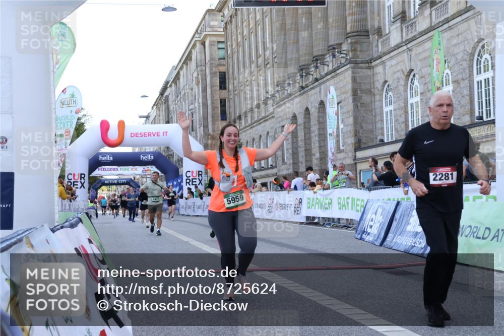 07.09.2025 - BARMER Alsterlauf Strokosch-Dieckow http://msf.ph/oto/8725624 07.09.2025 10:22:27 Ziel 2281, 2706, 3312, 3313, 3547, 4437, 5235, 5959, 8004 meine-sportfotos.de
