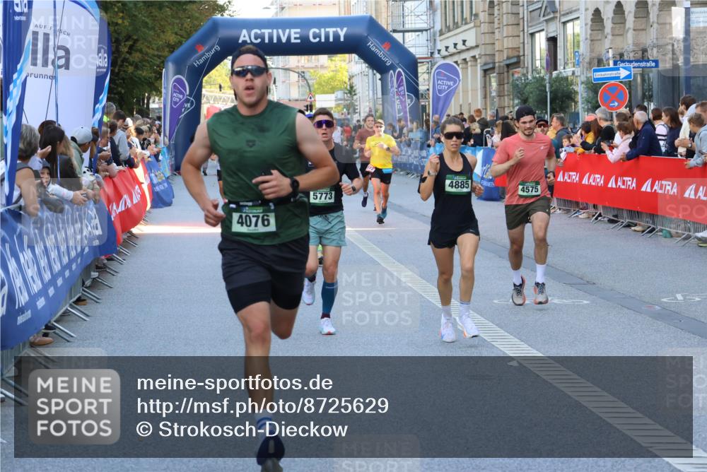 07.09.2025 - BARMER Alsterlauf Strokosch-Dieckow http://msf.ph/oto/8725629 07.09.2025 09:45:19 Ziel 2349, 3627, 4683, 4805, 5344, 5438, 6262 meine-sportfotos.de