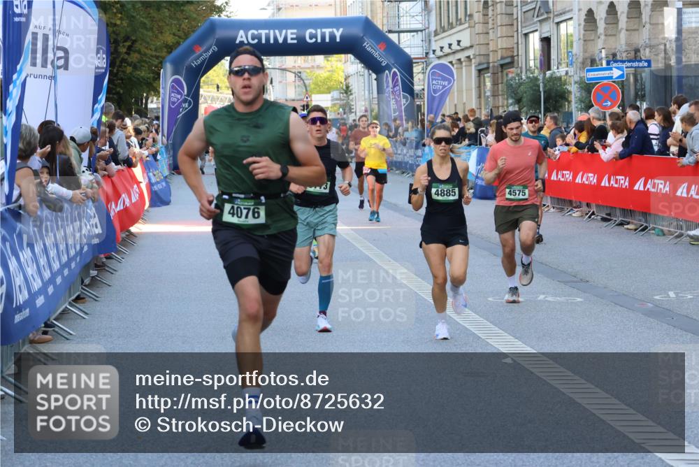 07.09.2025 - BARMER Alsterlauf Strokosch-Dieckow http://msf.ph/oto/8725632 07.09.2025 09:45:19 Ziel 2349, 3627, 4683, 4805, 5344, 5438, 6262 meine-sportfotos.de