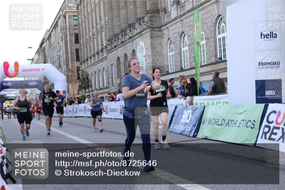 07.09.2025 - BARMER Alsterlauf Strokosch-Dieckow http://msf.ph/oto/8725646 07.09.2025 10:22:39 Ziel 2182, 3091, 3185, 4448, 4475, 4563, 5030, 5235 meine-sportfotos.de