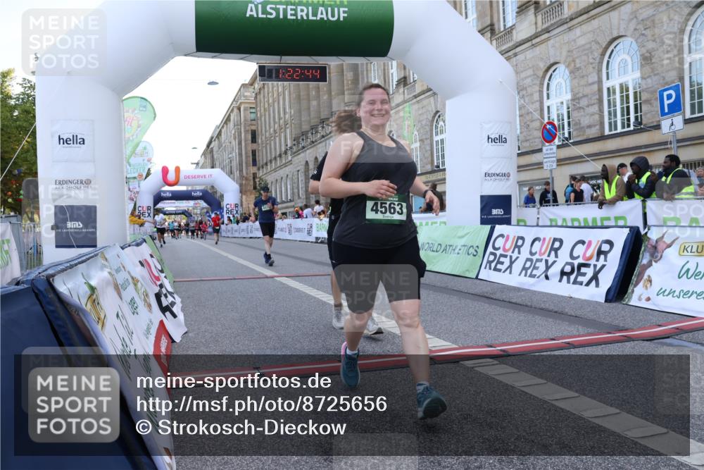07.09.2025 - BARMER Alsterlauf Strokosch-Dieckow http://msf.ph/oto/8725656 07.09.2025 10:22:42 Ziel 2182, 3091, 3185, 3699, 4448, 4475, 4563, 5030 meine-sportfotos.de