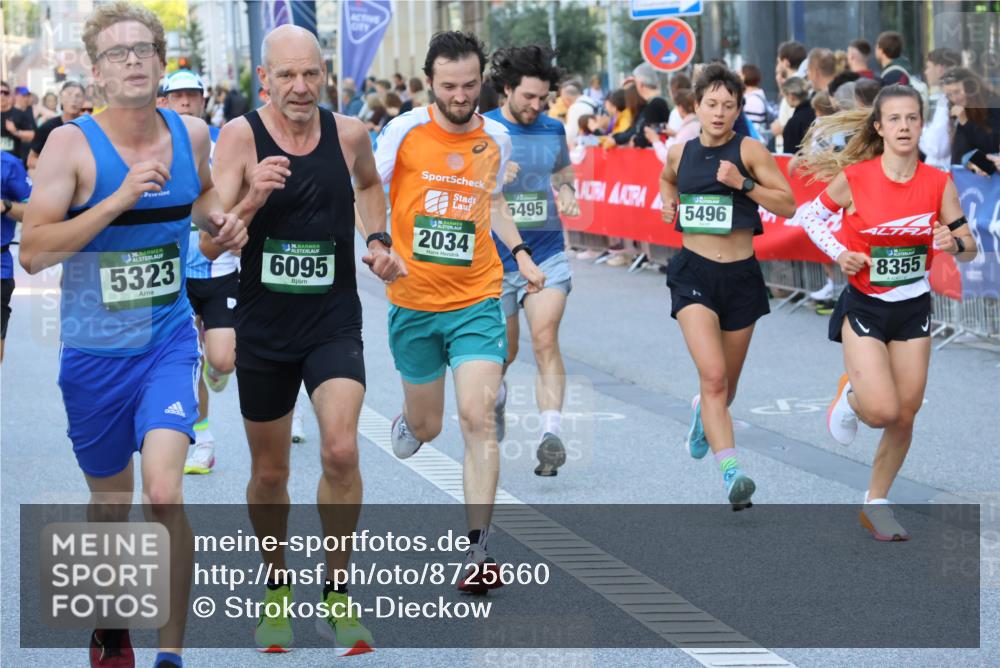 07.09.2025 - BARMER Alsterlauf Strokosch-Dieckow http://msf.ph/oto/8725660 07.09.2025 09:45:12 Ziel 2745, 3627, 4228, 4391, 4805, 4974, 5344, 5438, 6262, 8163, 8442 meine-sportfotos.de