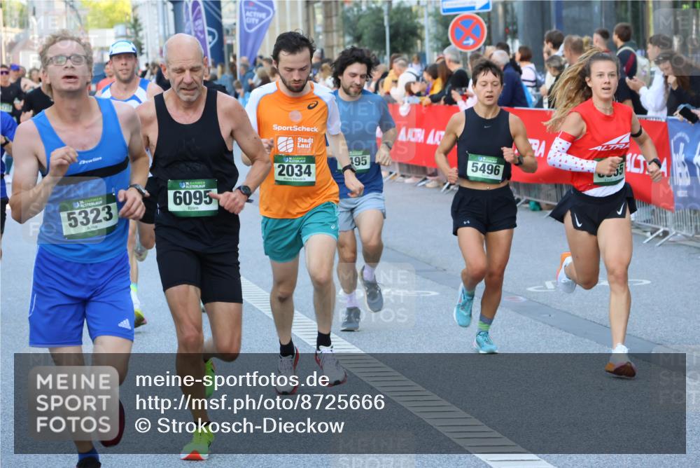 07.09.2025 - BARMER Alsterlauf Strokosch-Dieckow http://msf.ph/oto/8725666 07.09.2025 09:45:12 Ziel 2745, 3627, 4228, 4391, 4805, 4974, 5344, 5438, 6262, 8163, 8442 meine-sportfotos.de