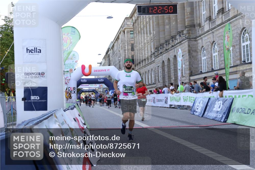 07.09.2025 - BARMER Alsterlauf Strokosch-Dieckow http://msf.ph/oto/8725671 07.09.2025 10:22:48 Ziel 2727, 2972, 2976, 3185, 3699, 4475 meine-sportfotos.de